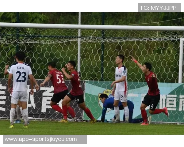 深圳二零二八与赣州瑞狮球员刘帅双双荣膺中乙第28轮最佳球员称号 深圳二零二八与赣州瑞狮球员刘帅双双荣膺中乙第28轮最佳球员称号